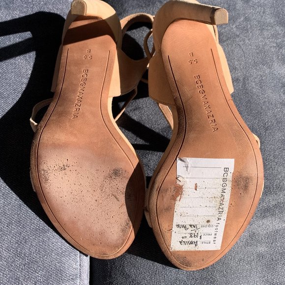 BCBGMAXZRIA Amilia Suede Tea Rose Heels Women's Size 5.5 - Picture 8 of 8